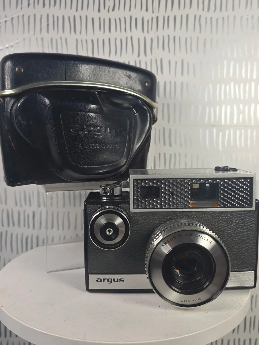Argus Autronic 35mm Film Camera, f/3.5 Cintar Compur Lens, Original Leather Case